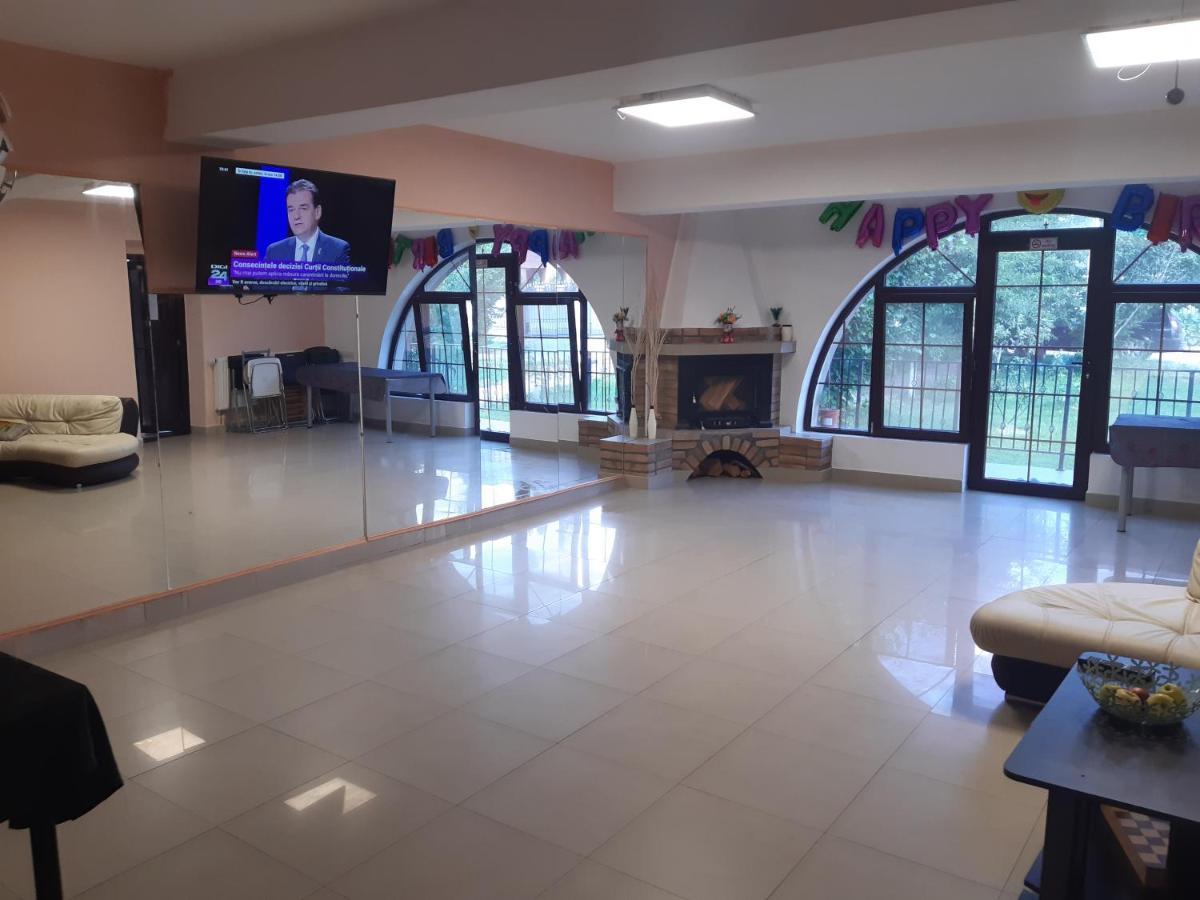 Anuța Hotel Breaza  Exterior foto